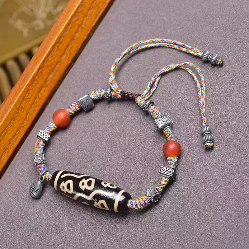 Natural Agate Fortune God Bead - огляд і ціна Collectible Vintage Matches