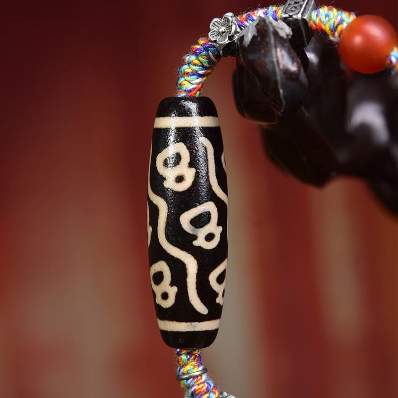 Natural Agate Fortune God Bead - огляд і ціна Collectible Vintage Matches
